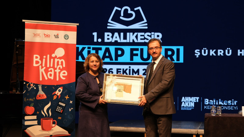 BAÜN Bilim Kafe’de Beynin Sırları Konuşuldu: “Beynimizi Gerçekten Kullanıyor Muyuz?”